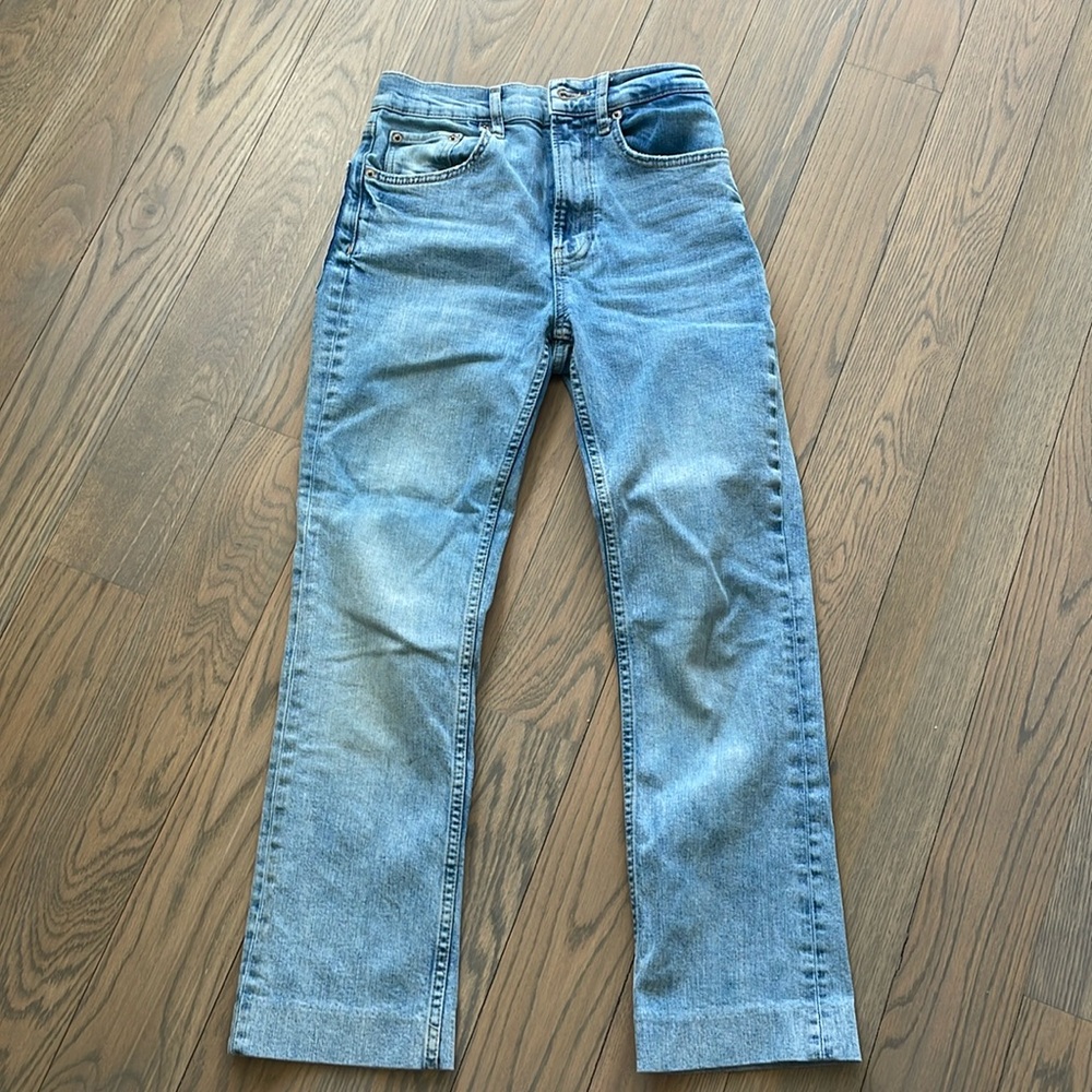Zara high waisted jeans (eur 34, USA 2, Mex 24)